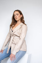 bruine leren blazer met strik ceintuur