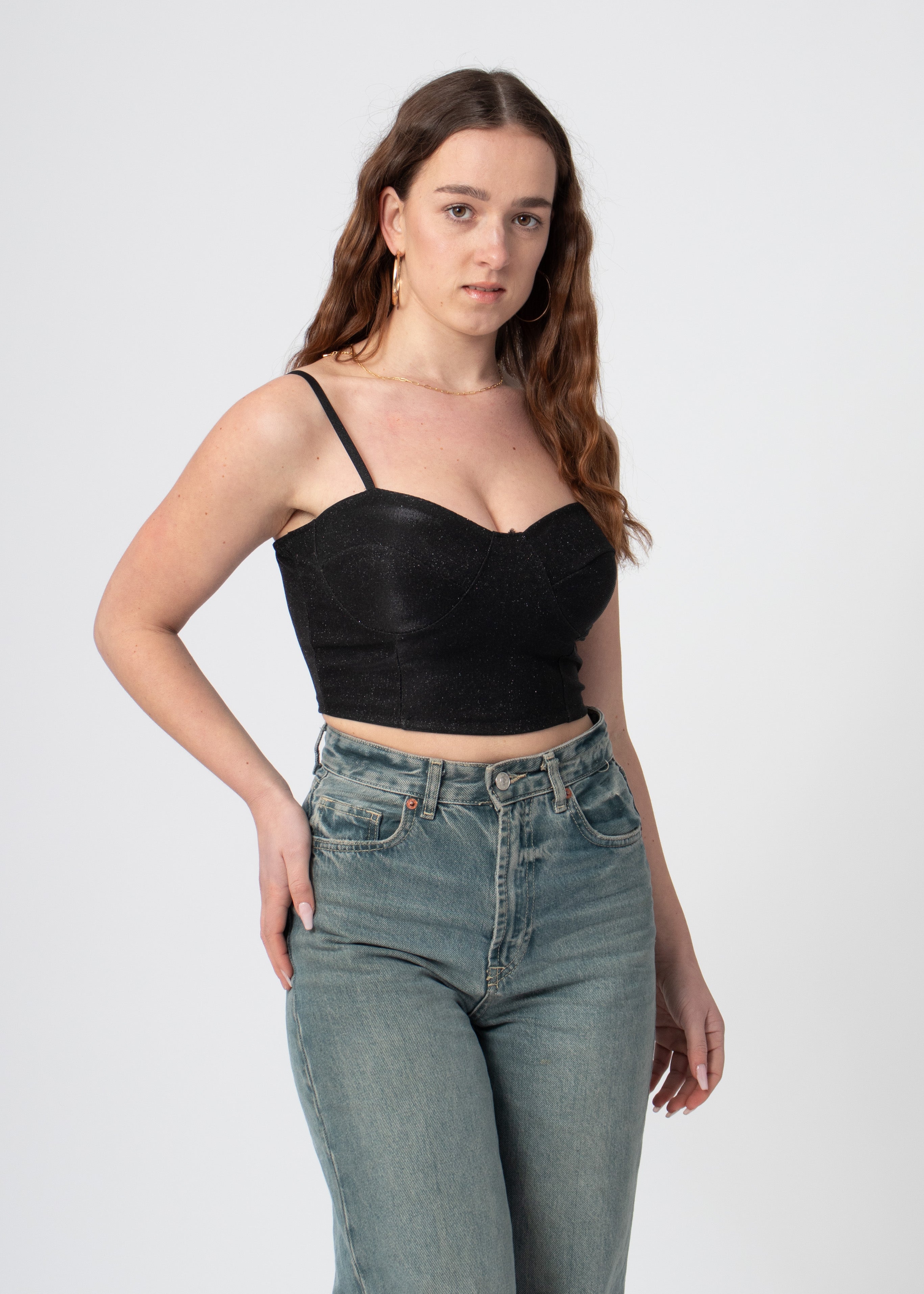 bustier crop top zwart glimmend met bandjes