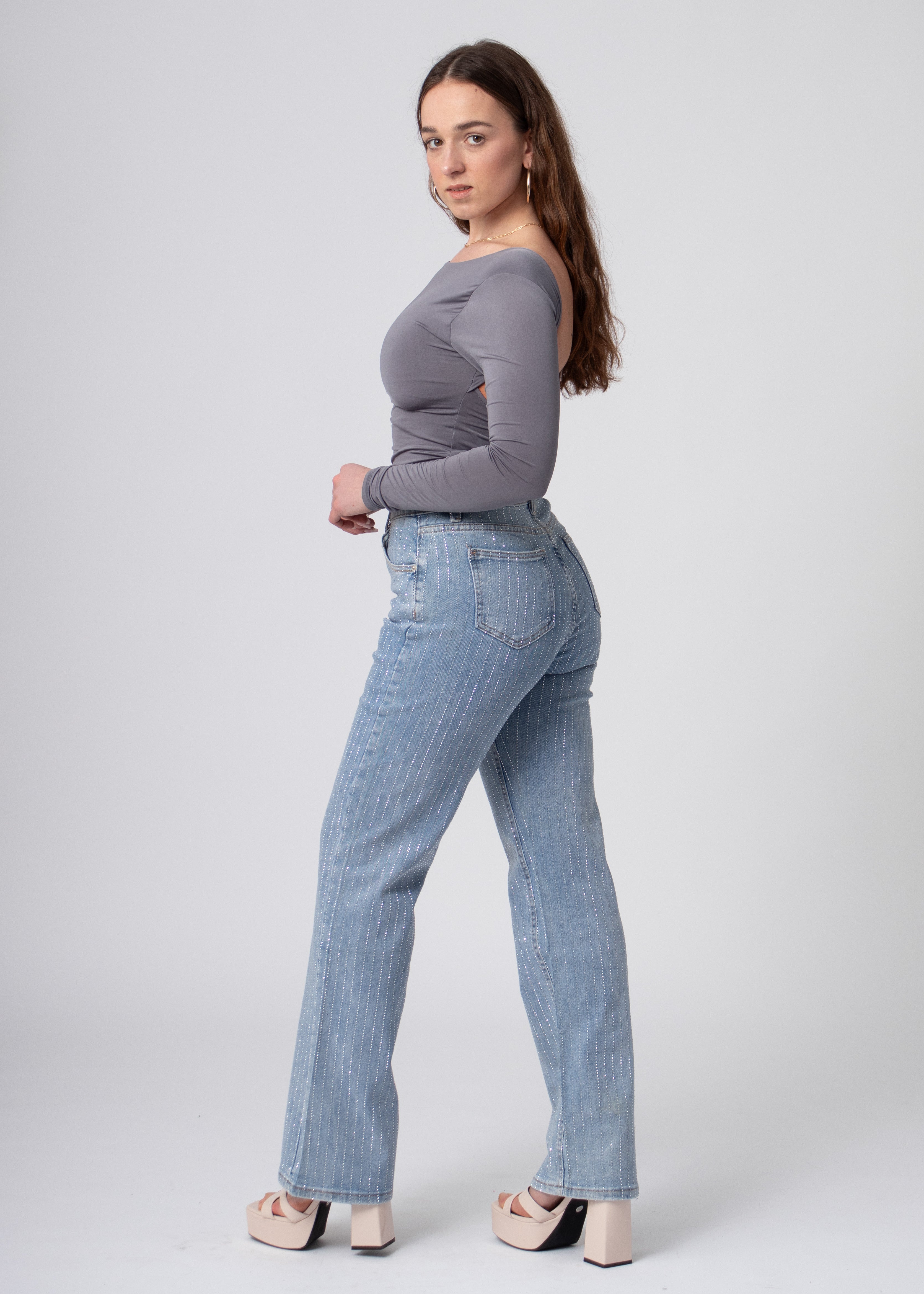 denim broek met glanzende steentjes